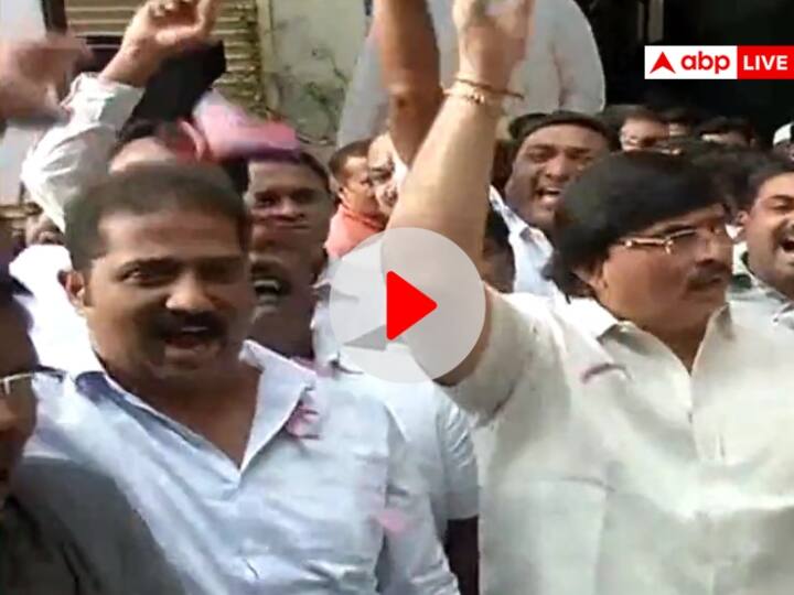 Watch: अजीत पवार को पुणे जिले का संरक्षक मंत्री नियुक्त किए जाने पर NCP कार्यकर्ताओं में खुशी, मनाया जश्न NCP workers Happy And celebrated as Ajit Pawar was appointed guardian minister of Pune Watch: अजीत पवार को पुणे जिले का संरक्षक मंत्री नियुक्त किए जाने पर NCP कार्यकर्ताओं में खुशी, मनाया जश्न