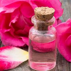 Rose Water: ਗੁਲਾਬ ਜਲ ਨਾਲ ਨਿਖਾਰੋ ਆਪਣੀ ਸੁੰਦਰਤਾ