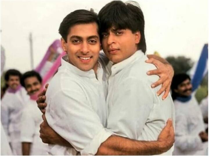 Shah Rukh Khan और Salman Khan दोनों ही पिछले कई सालों से बॉलीवुड में अपनी धाक जमाए हुए हैं. इसलिए आज हम आपको इनकी दोस्ती से जुड़ा एक बेहद दिलचस्प किस्सा बता रहे हैं. जो आपने पहले कभी नहीं सुना होगा..