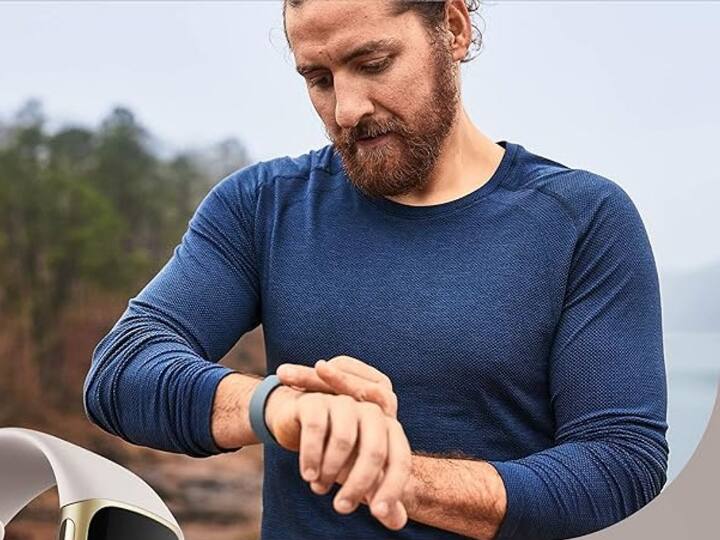 5 ऐसे Fitness Band जो आपके हेल्थ और लुक का रखेंगे पूरा ख्याल, बेस्ट यहां से चुनिए Best fitness bands for maximum performance top 5 skml 5 ऐसे Fitness Band जो आपके हेल्थ और लुक का रखेंगे पूरा ख्याल, बेस्ट यहां से चुनिए