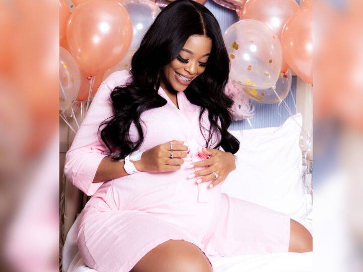 एक हफ्ते में दो बार प्रेग्नेंट हुई महिला, दिया 3 बच्चों को जन्म, हैरान कर देगी ये घटना Weird News Hindi Woman Got Pregnant Twice In One Week Gave Birth Three Child एक हफ्ते में दो बार प्रेग्नेंट हुई महिला, दिया 3 बच्चों को जन्म, हैरान कर देगी ये घटना