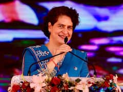 కాంగ్రెస్ ను గెలిపిస్తే కులగణన చేపడుతాం, కాంకేర్ సభలో ప్రియాంక గాంధీ హామీ