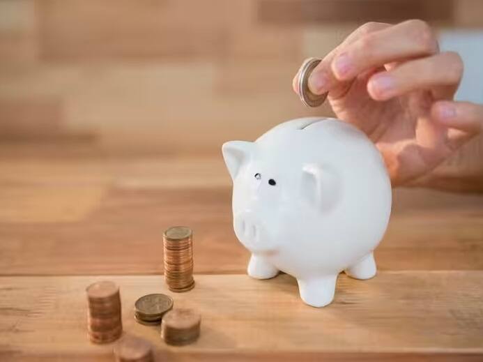 પોસ્ટ ઓફિસે રોકાણ કરવાની રકમ પર કોઈ ઉપલી મર્યાદા નક્કી કરી નથી. તમે સ્કીમમાં ઓછામાં ઓછી 1000 રૂપિયાનું રોકાણ કરી શકો છો.