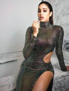 Janhvi Kapoor : બોડીકોન ડ્રેસમાં જાહ્નવી કપૂર લાગે છે ખૂબ જ હોટ, જુઓ વાયરલ તસવીરો