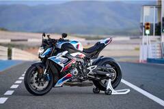 ਭਾਰਤ 'ਚ ਲਾਂਚ ਹੋਈ BMW M 1000 R ਸੁਪਰਬਾਈਕ, ਤਸਵੀਰਾਂ ਦੇਖ ਕੇ ਤੁਸੀਂ ਕਹੋਗੇ 'ਸ਼ਾਨਦਰ-ਜ਼ਬਰਦਸਤ'