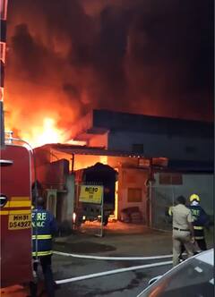 Mumbai Goregaon Fire photo  : गोरेगावात अग्नितांडव, सात जणांचा होरपळून मृत्यू तर 58 जखमी!