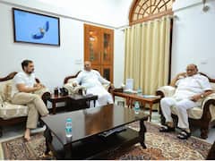 'Ready For Every Challenge': Sharad Pawar In Huddle With Rahul And Kharge, Discusses Road Ahead For I.N.D.I.A Bloc