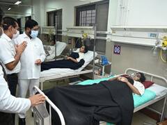 Goregaon Fire : गोरेगावमधील आगीत जखमी झालेल्यांची मुख्यमंत्री शिंदेंनी घेतली भेट, पाहा फोटो