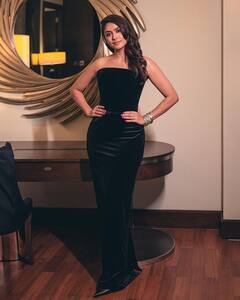 Mrunal Thakur Photos: ‘హాయ్ నాన్న' బ్యూటీ రీసెంట్ పిక్స్!