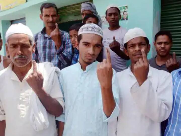 Bihar Caste Survey Report pasmanda Muslims are 73 percent in numbers will be big impact in politics Pasmanda Muslims: बिहार जाति सर्वे में 73 फीसदी मुसलमान पिछड़े वर्ग के, इस्लाम में जाति पर छिड़ी नई चर्चा
