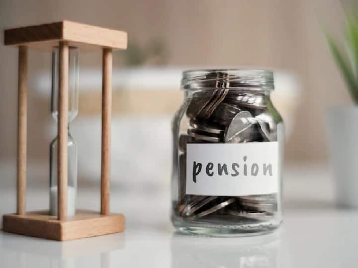 Life Certificate: फेस ऑथेंटिकेशन के जरिए आसानी वरिष्ठ नागरिक जमा कर पाएंगे जीवन प्रमाण पत्र, जानें इसका आसान प्रोसेस Jeevan Praman Patra how to submit Life Certificate by super senior citizen by face authentication know details Life Certificate: फेस ऑथेंटिकेशन के जरिए आसानी वरिष्ठ नागरिक जमा कर पाएंगे जीवन प्रमाण पत्र, जानें इसका आसान प्रोसेस