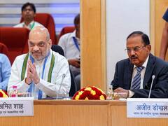 '2 साल में देश से वामपंथी उग्रवाद का होगा सफाया', बोले अमित शाह, देखें- नक्सलवाद से जुड़ी घटनाओं में कमी का आंकड़ा