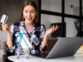 सेल में इन बैंकों के कार्ड पर मिलेगा सबसे ज्यादा डिस्काउंट, डिटेल जाने बगैर न करें खरीदारी