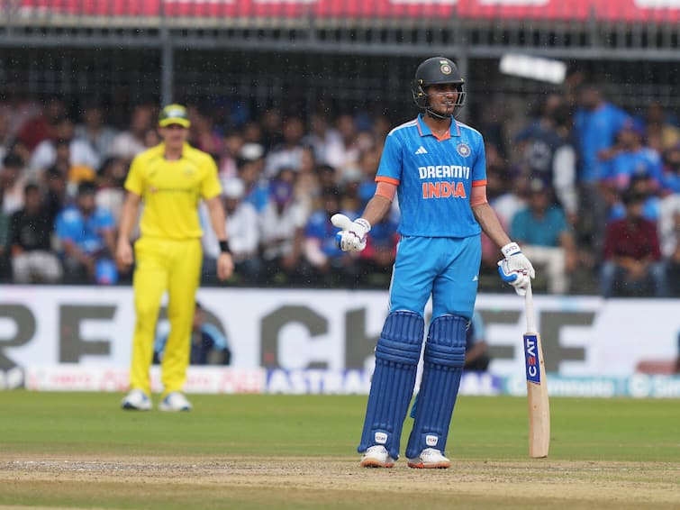 IND vs AUS ODI World Cup 2023 Shubman Gill Positive For Dengue Shubman To Miss India Australia Chennai Match Shubman Gill Tests Positive For Dengue, Likely To Miss World Cup Match Against Australia: Report