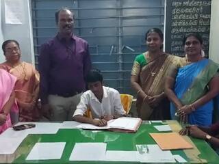 ஒரு நாள் தலைமை ஆசிரியரான பள்ளி மாணவன்; தலைமையாசிரியர் செய்த நெகிழ்ச்சி சம்பவம்