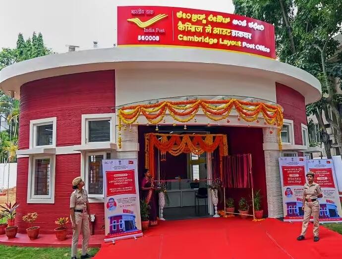 પોસ્ટ ઓફિસ આ ખાતાને સિંગલ અને જોઇન્ટ બંને રીતે ઓપન કરાવવાનો વિકલ્પ આપે છે. જોઇન્ટ એકાઉન્ટ ત્રણ લોકો એકસાથે ખોલાવી શકે છે.