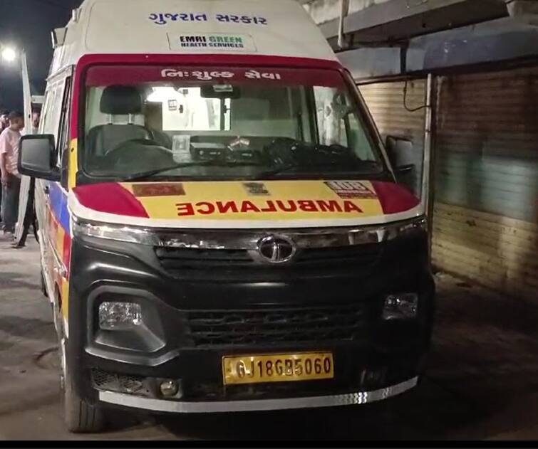 Tragic death of a woman who fell from the third floor balcony in Surat Surat News: સુરતમાં ત્રીજા માળની બાલ્કનીમાંથી નીચે પટકાતા મહિલાનું કરૂણ મોત