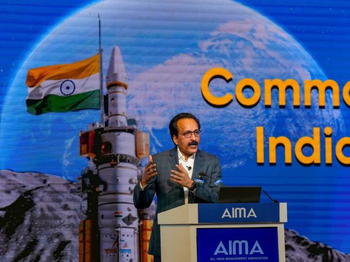 isro chief somanath explains indias future plan in space research send indian astronaut to moon ISRO Future Plans: இஸ்ரோவின் எதிர்கால திட்டங்கள் என்ன? நிலவிற்கு மனிதன் - விண்வெளி மையம் வரை - சோம்நாத் தகவல்
