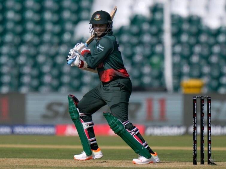 ODI WC 2023: Shakib Al Hasan Needs 41 Runs To Top The List Of World Cup Allrounders BAN Vs AFG Shakib Al Hasan: இன்று 41 ரன்கள் எடுத்தால், நம்பர் 1 இடம்.. உலகக் கோப்பை வரலாற்றில் புதிய சாதனைக்கு காத்திருக்கும் ஷகிப்!