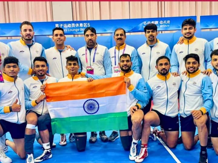 Asian Games 2023: कबड्डी में भारत ने जीता सोना, फाइनल में ईरान को पटखनी देकर रचा इतिहास Asian Games 2023 Indian Kabaddi Team won gold by beating Iran in final see match highlights Asian Games 2023: कबड्डी में भारत ने जीता सोना, फाइनल में ईरान को पटखनी देकर रचा इतिहास