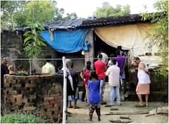 तलाकशुदा पति ने कुल्हाड़ी से की पत्नी की निर्मम हत्या, बचाव में आए बेटे को किया लहूलुहान