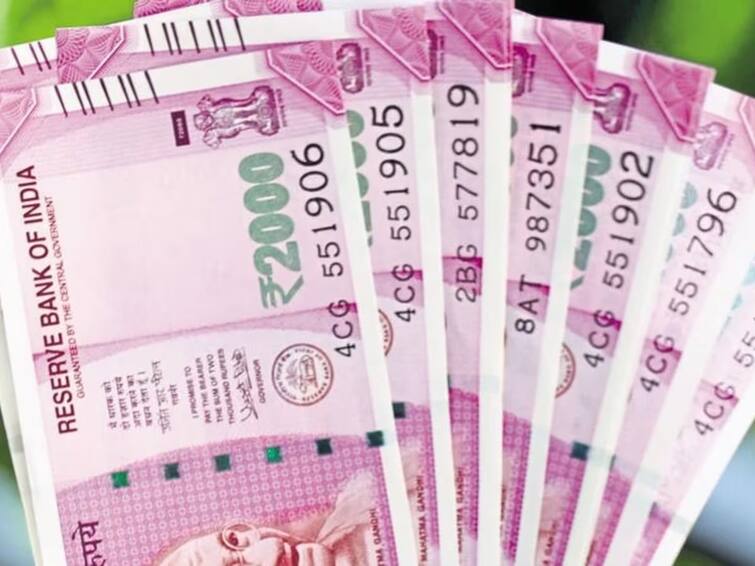 How to deposit or exchange 2000 rupees notes after october 7, know details 2000 Rupee Notes: రూ.2 వేల నోట్లను 8వ తేదీ తర్వాత కూడా మార్చుకోవచ్చు, షరతులు వర్తిస్తాయి