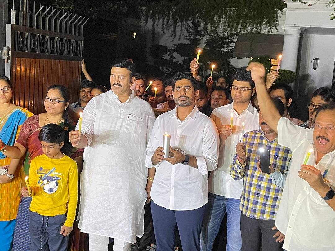 TDP organized Kantito Kranti program in protest against Chandrababu arrest Chandrababu Arrest:కాంతితో క్రాంతిలో భారీగా పాల్గొన్న టీడీపీ శ్రేణులు, ఢిల్లీలో నారా లోకేష్ నిరసన