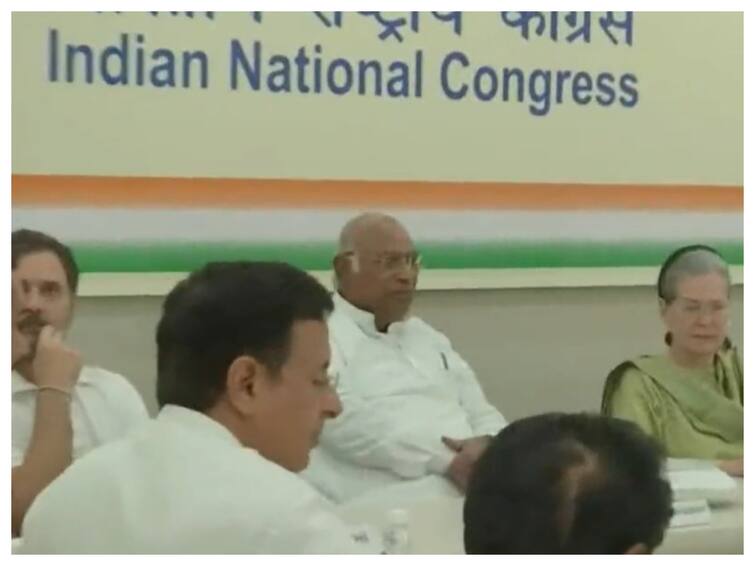 Madhya Pradesh Polls 2023 Congress Central Election Committee Meeting Sonia Gandhi Mallikarjun Kharge Rahul Gandhi MP Polls: Congress Holds CEC Meeting, Kamal Nath Says Candidates To Be Finalised In A Week