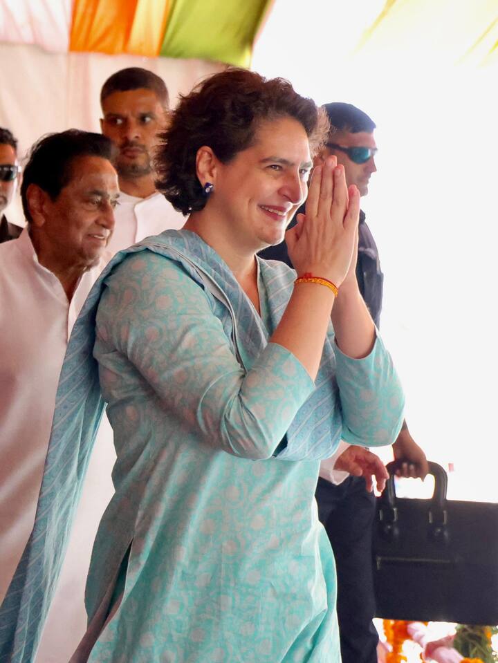 कांग्रेस महासचिव वाड्रा गुरुवार (5 अक्टूबर) को मध्य प्रदेश के धार पहुंची, जहां उन्होंने एक रैली को संबोधित किया.