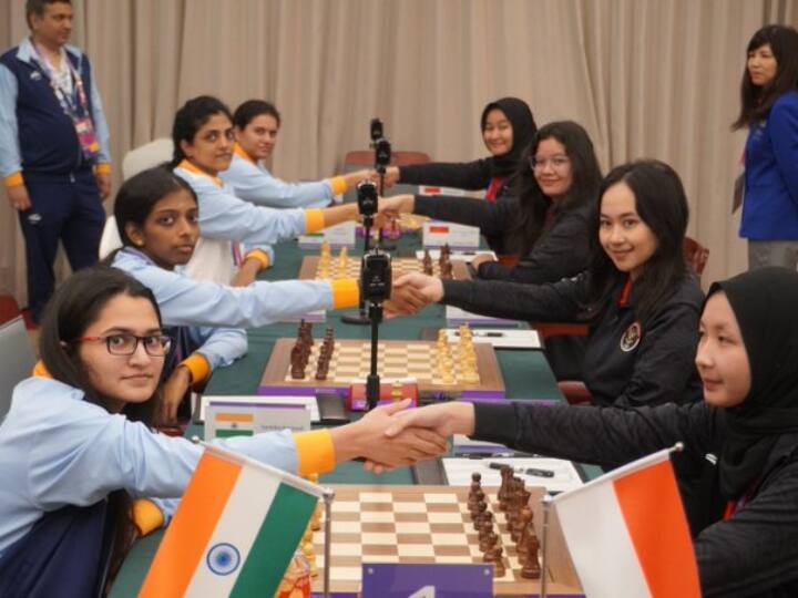 Indian Mens and Womens Chess Team has won the SILVER MEDAL Asian Games 2023 Sports News Asian Games 2023: शतरंज में भारत के नाम 2 मेडल, पुरुष और महिला दोनों टीमों ने जीता सिल्वर