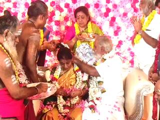 திருக்கடையூர் அமிர்தகடேஸ்வரர் கோயிலில்  அமைச்சர் சேகர்பாபு மணிவிழா கோலாகலம்