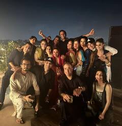 लाल लहंगे और चूड़े में बला की खूबसूरत लगीं Mahira Khan, यूं पति संग रोमांटिक हुईं शाहरुख की एक्ट्रेस