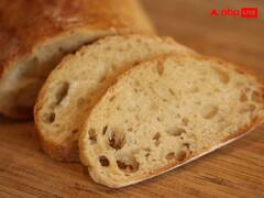 ब्रेड में इतने छेद क्यों होते हैं? क्या है इसके पीछे का साइंस