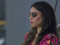 Photos: ऑस्ट्रेलिया के खिलाफ टीम इंडिया को सपोर्ट करने चेन्नई पहुंचीं रोहित की वाइफ रितिका, देखें तस्वीरें