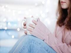 Health Tips : हवामानात बदल होताच आहारात बदल करा; 'या' आयुर्वेदिक गोष्टींचा आहारात समावेश करा