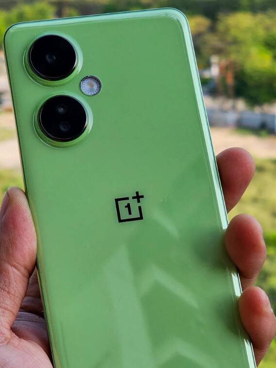 जबरदस्त डील ! 108MP कैमरा वाला फोन मिल रहा इतना सस्ता