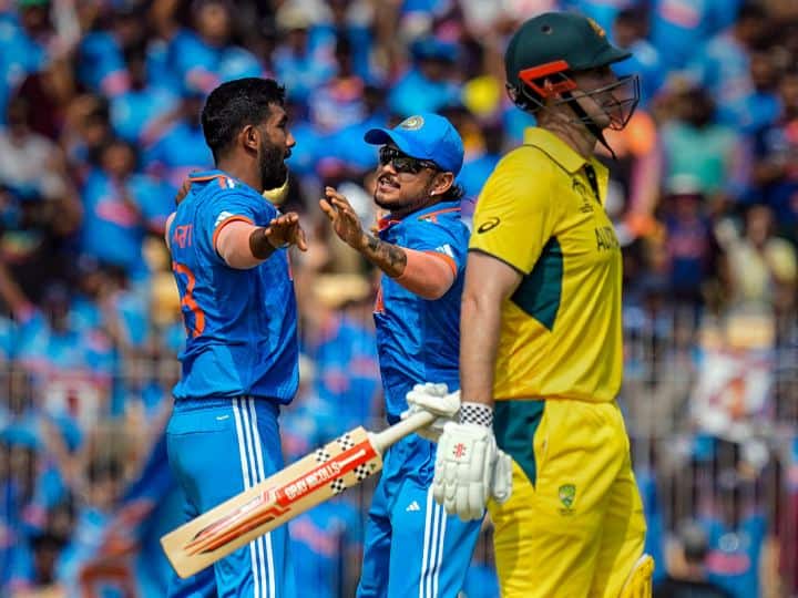 बता दें कि भारत के खिलाफ ऑस्ट्रेलिया ने टॉस जीतकर पहले बैटिंग का फैसला किया. टीम ने खबर लिखने तक 22 ओवरों में 2 विकेट के नुकसान के साथ 89 रन बनाए. डेविड वॉर्नर 41 रन बनाकर आउट हुए.