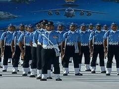 Indian Air Force Day: एयर फोर्स डे के मौके पर दिखा जवानों का शौर्य, 91 वर्षगांठ पर वायुसेना को मिला नया फ्लैग