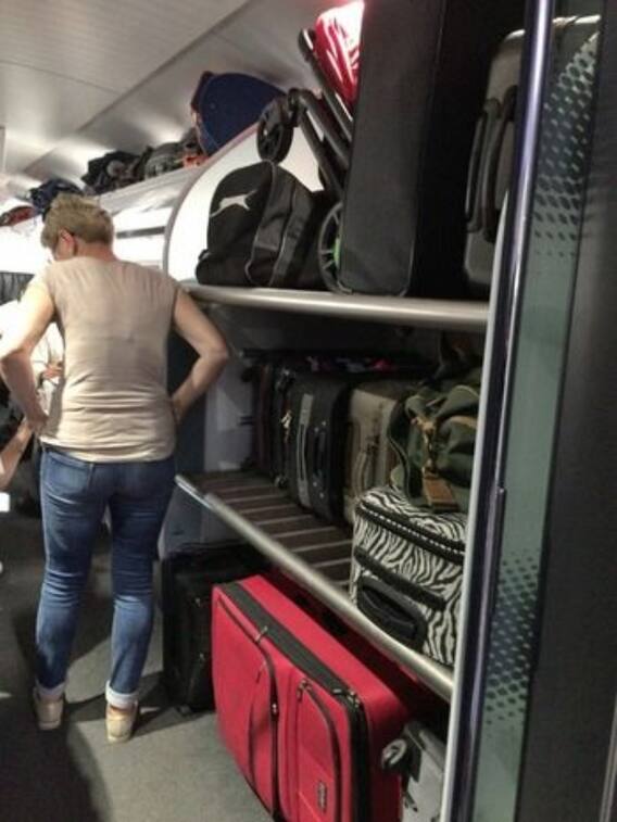 ट्रेन में कितना सामान लेकर सफर कर सकते हैं पैसेंजर?