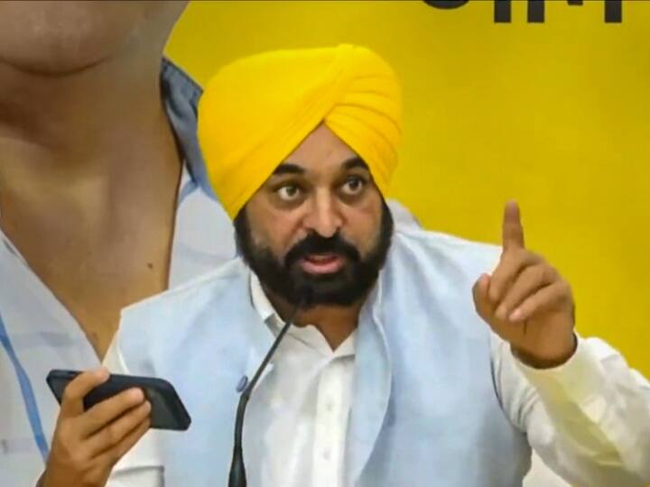 CM Bhagwant Mann's open challenge to Sunil Jakhar, Sukhbir Singh Badal and Raja Warring Punjab Politics: CM भगवंत मान का सुनील जाखड़, सुखबीर सिंह बादल और राजा वडिंग को खुला चैलेंज, कहा- ‘रोज-रोज की किच के बजाय..