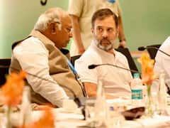 जातीय सर्वे को लेकर आज कांग्रेस करेगी मंथन, CWC बैठक में शीर्ष नेता बनाएंगे चुनावी रणनीति