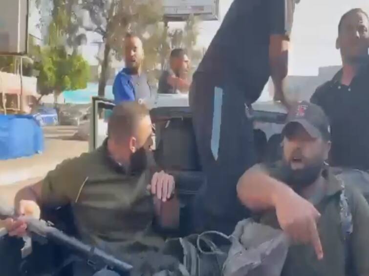 Israel War Hamas Militants Parade unclothed Body Of Israeli Woman In Open Truck Disturbing Video Surfaces Israel War: இளம்பெண்ணை கொன்று அரை நிர்வாணமாக சடலத்தை எடுத்து சென்ற கொடூரம் - ஹமாஸ் குழு அட்டூழியம்