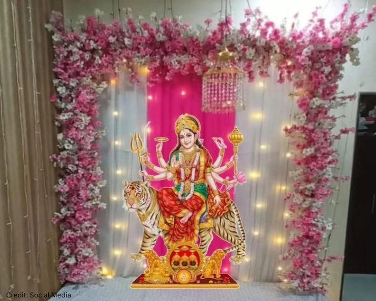 Navratri 2023 : यंदाच्या नवरात्रीत देवीचा मंडप 'या' पद्धतीने सजवा; जाणून घ्या 5 सोप्या पद्धती