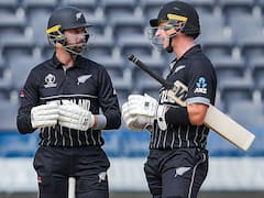 రెచ్చిపోయిన కివీస్‌! ముగ్గురి హాఫ్‌ సెంచరీలు - నెదర్లాండ్స్‌ టార్గెట్‌ 323