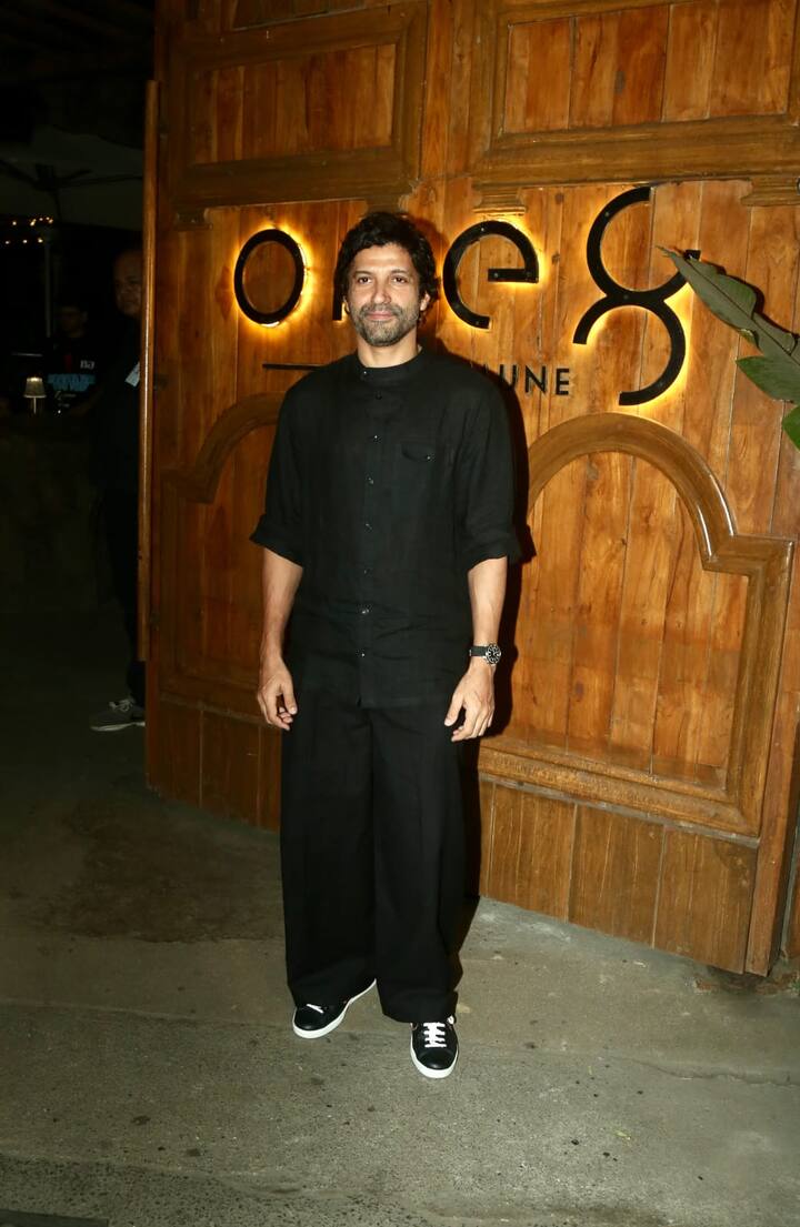 Producers Farhan Akhtar and Ritesh Sidhwani also attended the celebrations.