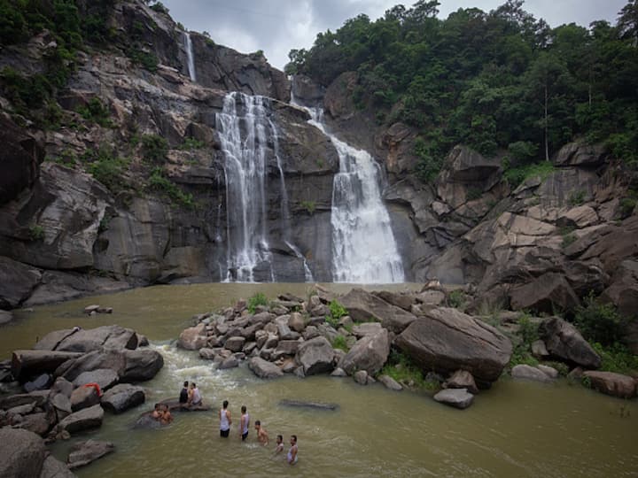Famous waterfalls of Jharkhand brimming with visitors Jharkhand's Celebrated Waterfalls Teem With Visitors As Festive Season Approaches