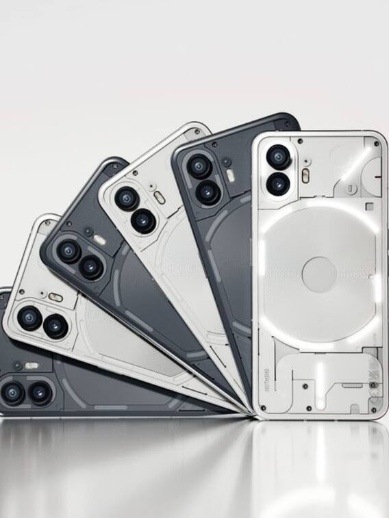 लॉन्च के बाद पहली बार इतना सस्ता हुआ Nothing Phone 2