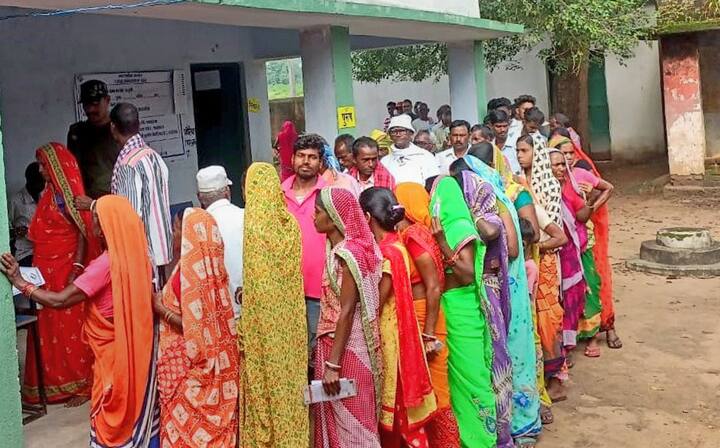 आदर्श आचार संहिता ये बताती है कि चुनाव के दौरान किन चीजों का खयाल रखा जाना चाहिए.