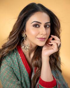 Happy Birthday Rakul Preet Singh:  मॉडेलिंग ते यशस्वी अभिनेत्री; जाणून घ्या रकुल प्रीत सिंहबाबत...