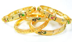 Gold Price Today : সপ্তাহের শুরুতেই সুখবর, নজর রাখুন বাংলার বাজারে সোনা- রুপোর দামে